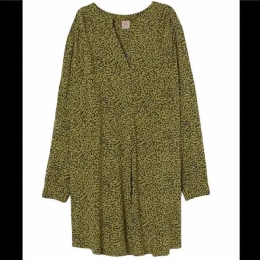 H&M cheetah pattern dress